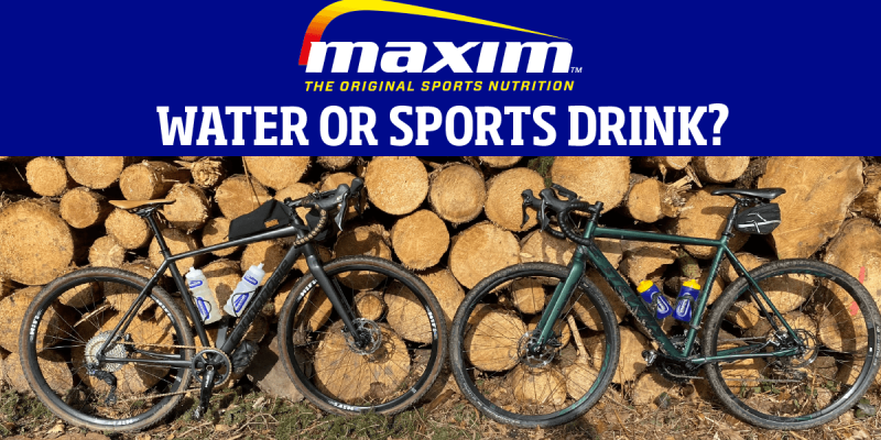 Water or sports drink: which is better for cyclists, mountain bikers and runners?